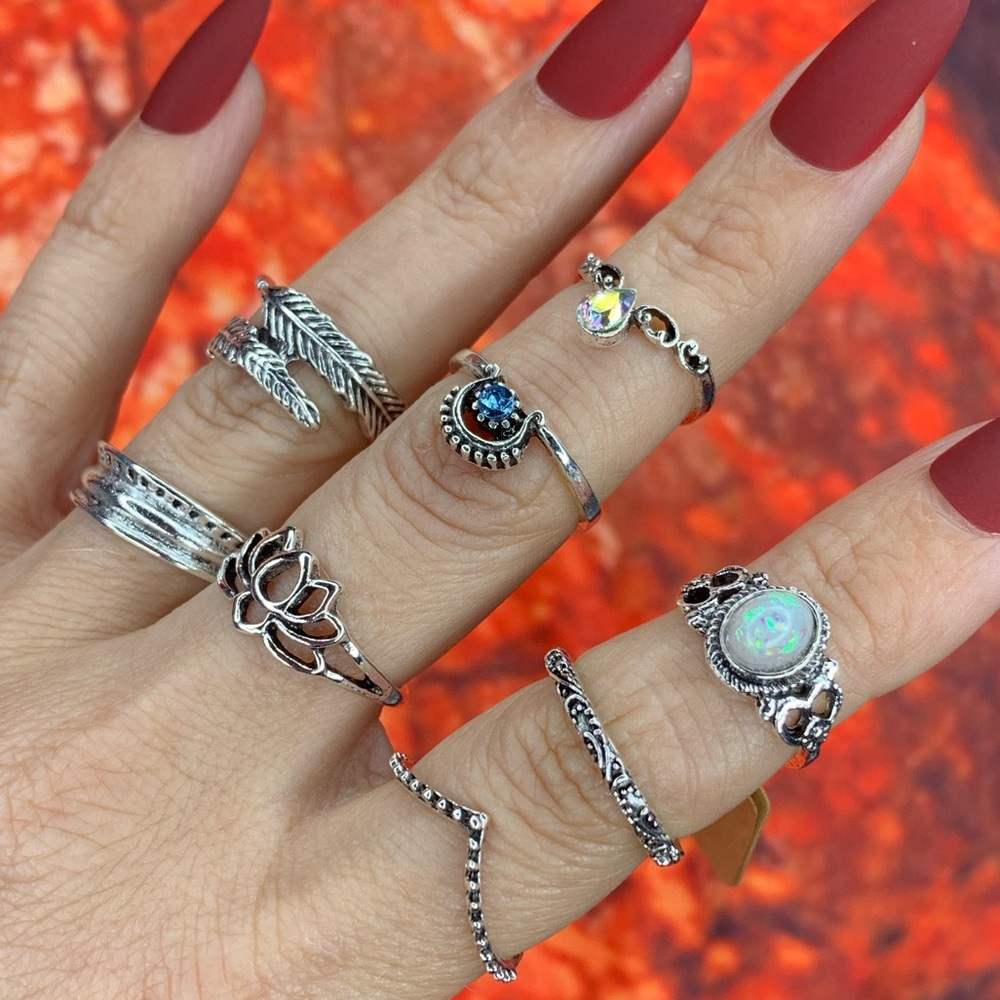 3/$10 NEW Boho Style Rings & MIDI Rings Design Mix / silver tone Bundle NWOT - Picture 2 of 7